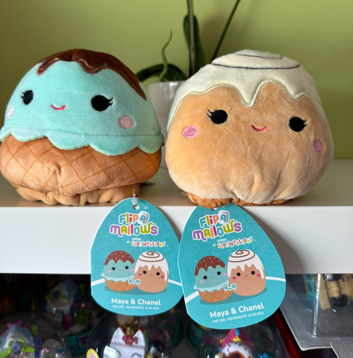 Flipa Mallows 14cm Maya & Chanel